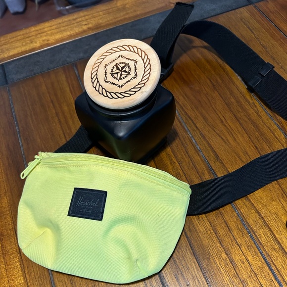 Herschel Supply Company Handbags - Herschel Fanny Pack Neon